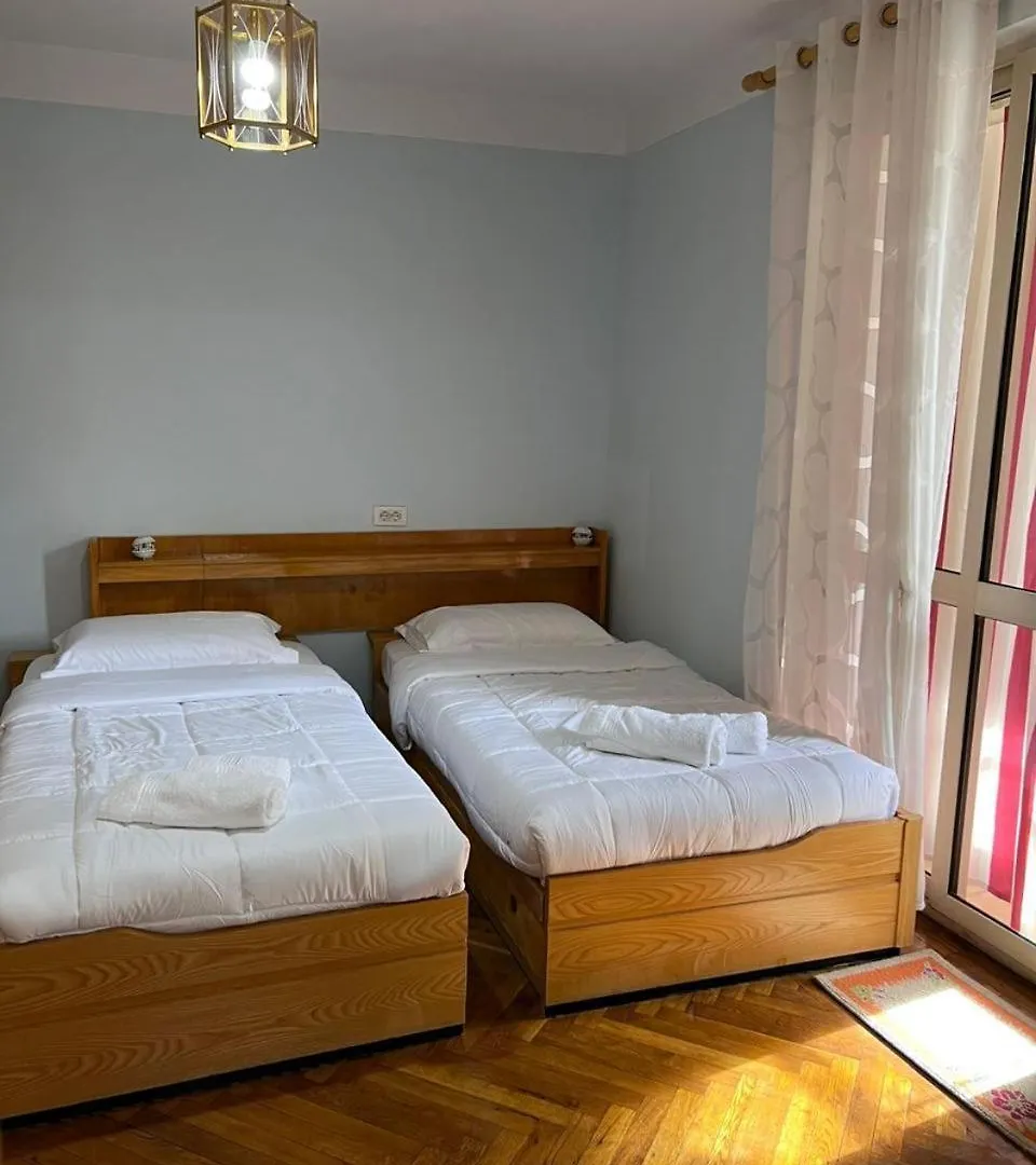3M Urban Stay Tirana 0*,